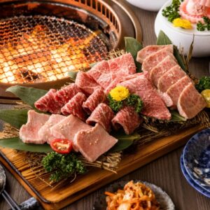 肉量滿載、每日供應日本各地和牛！日本 A5 和牛燒肉店「一牛楽」進駐春大直，感受精品燒肉的美味重擊