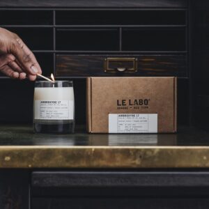 令人安心的氣息！LE LABO 推出全新香氛蠟燭「降龍涎香 17」